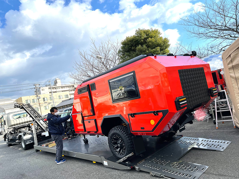 大阪X5キャンピングトレーラーは埼玉#カメラード 上陸です - 販売事例